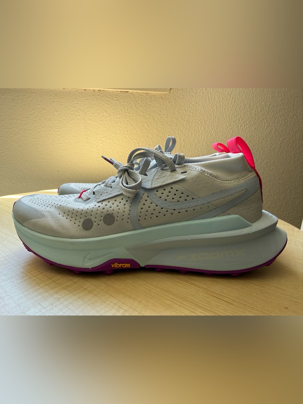 Nike Zegama Trail 2 in Women’s 9.5, Men’s 8 - Picture 2 of 14